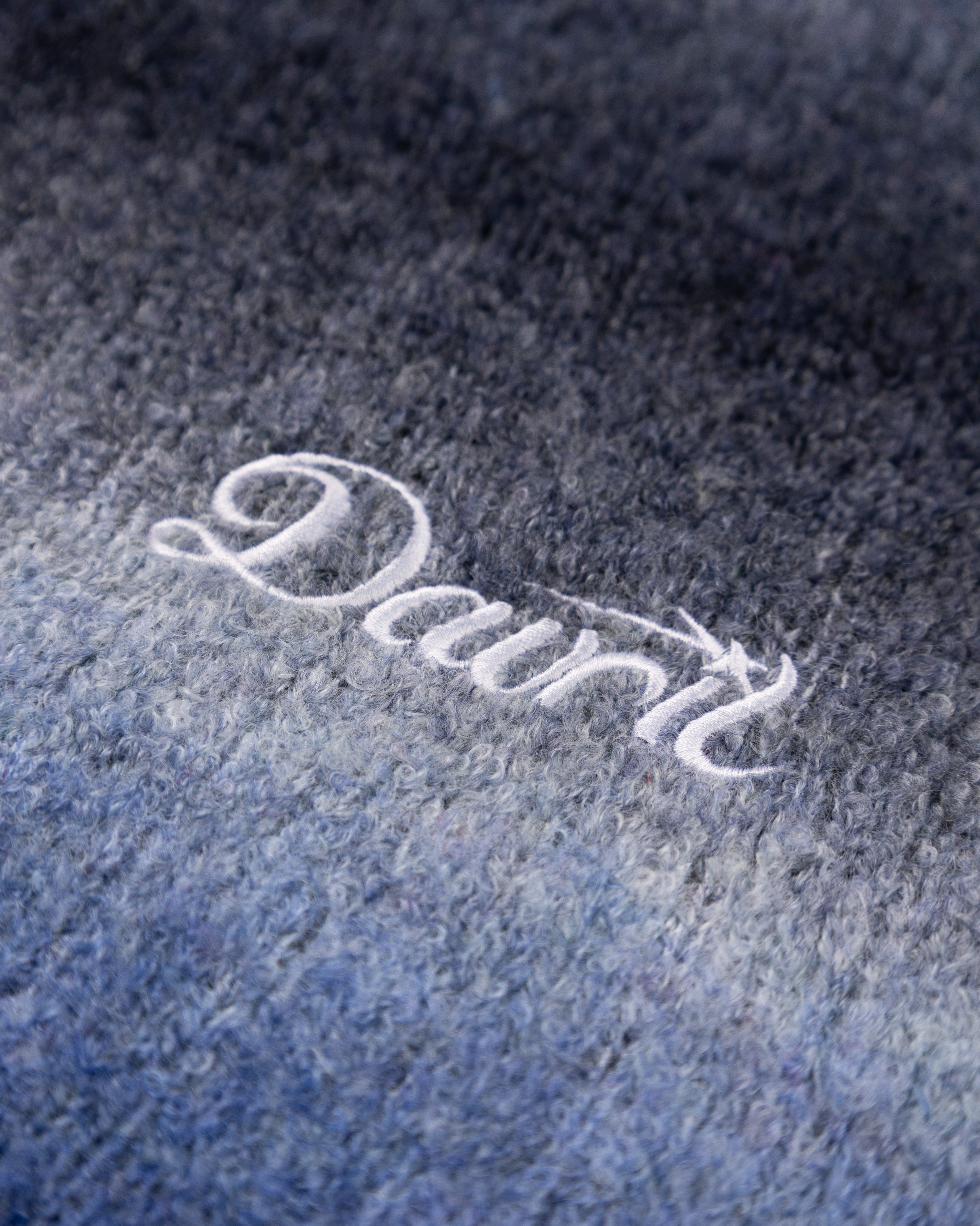 DOWN BLUE GRADIENT ZIP