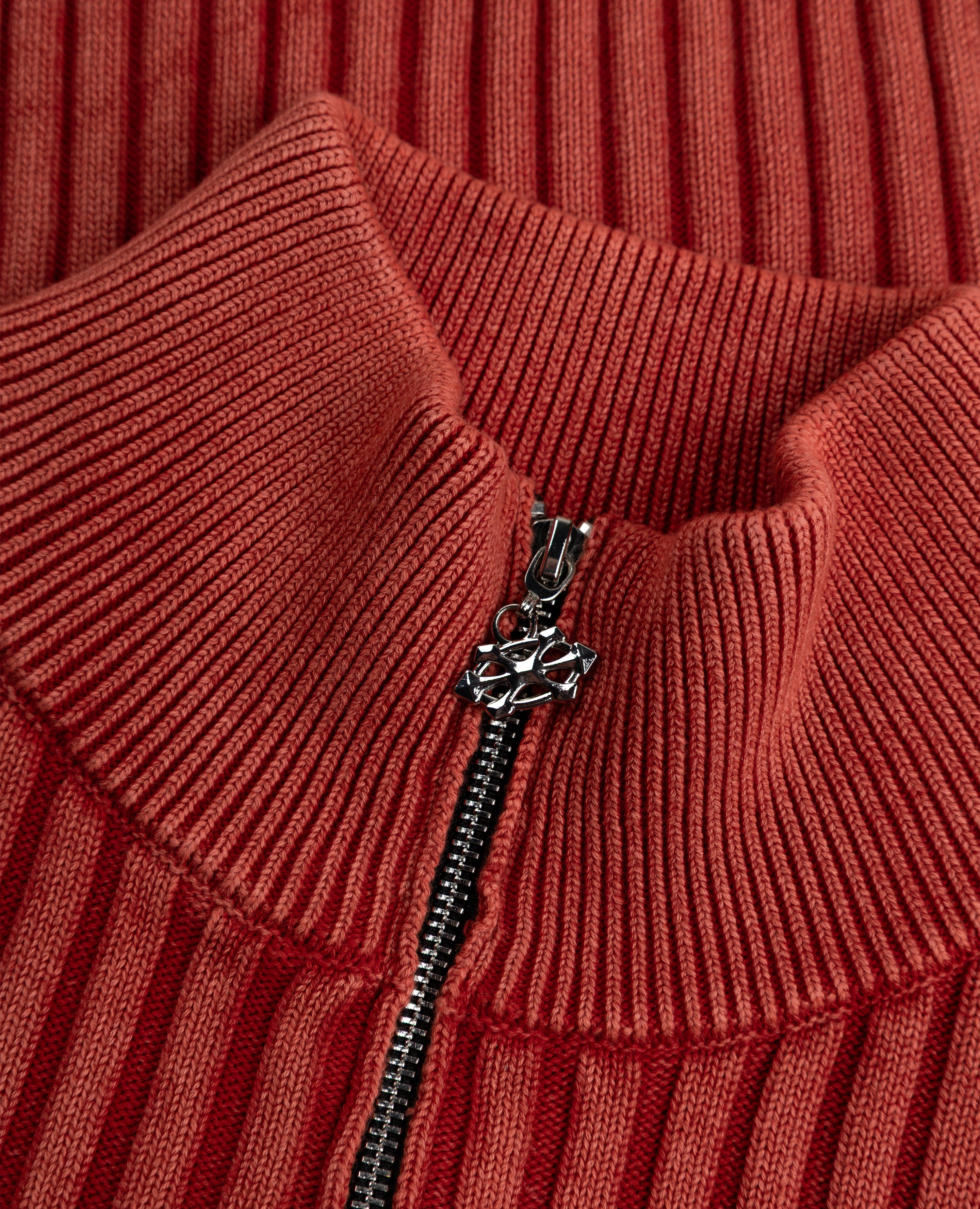 RED FITTED RIBBED KNITWEAR