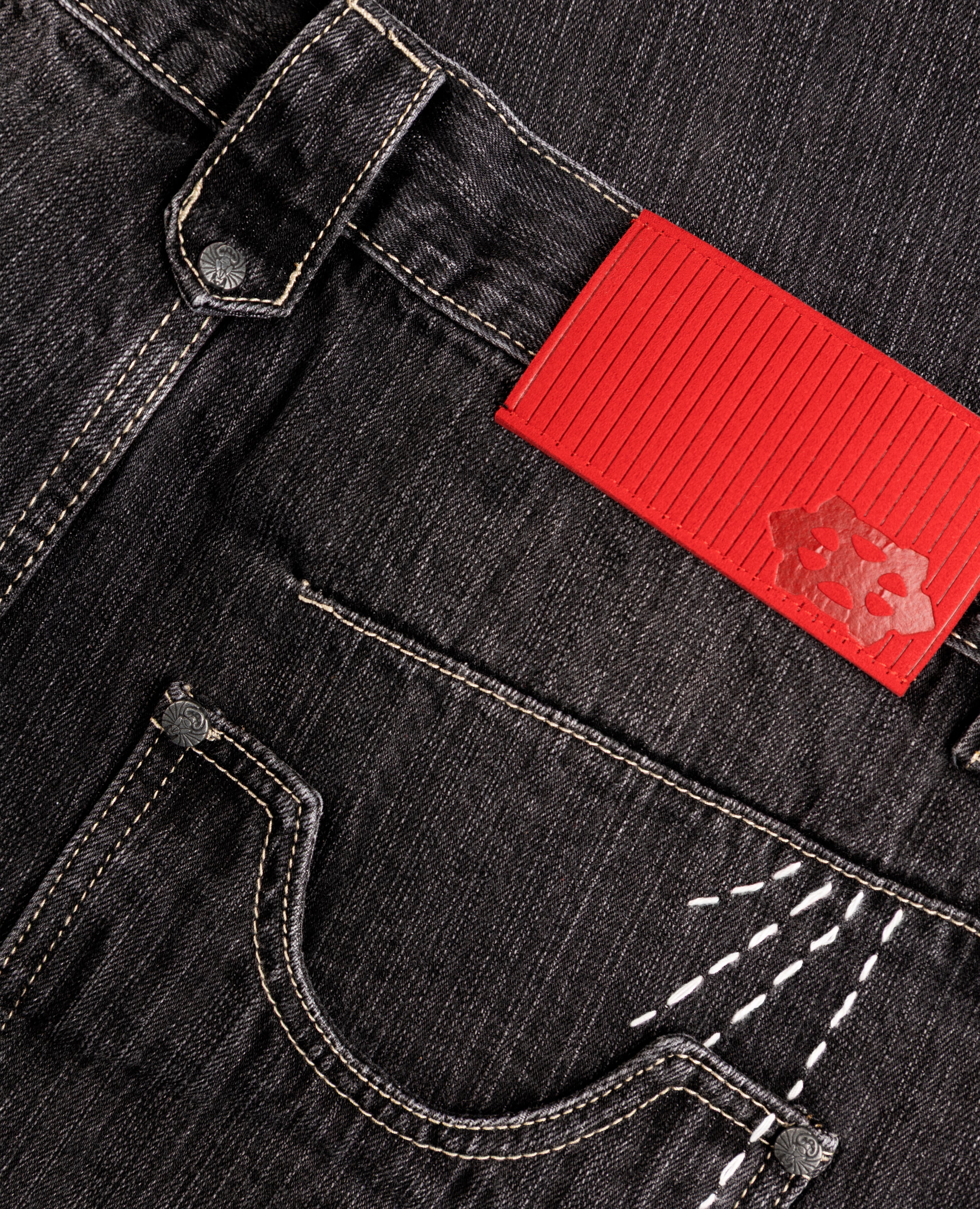 BLACK WILDLIFE LOOSE-FIT DENIM