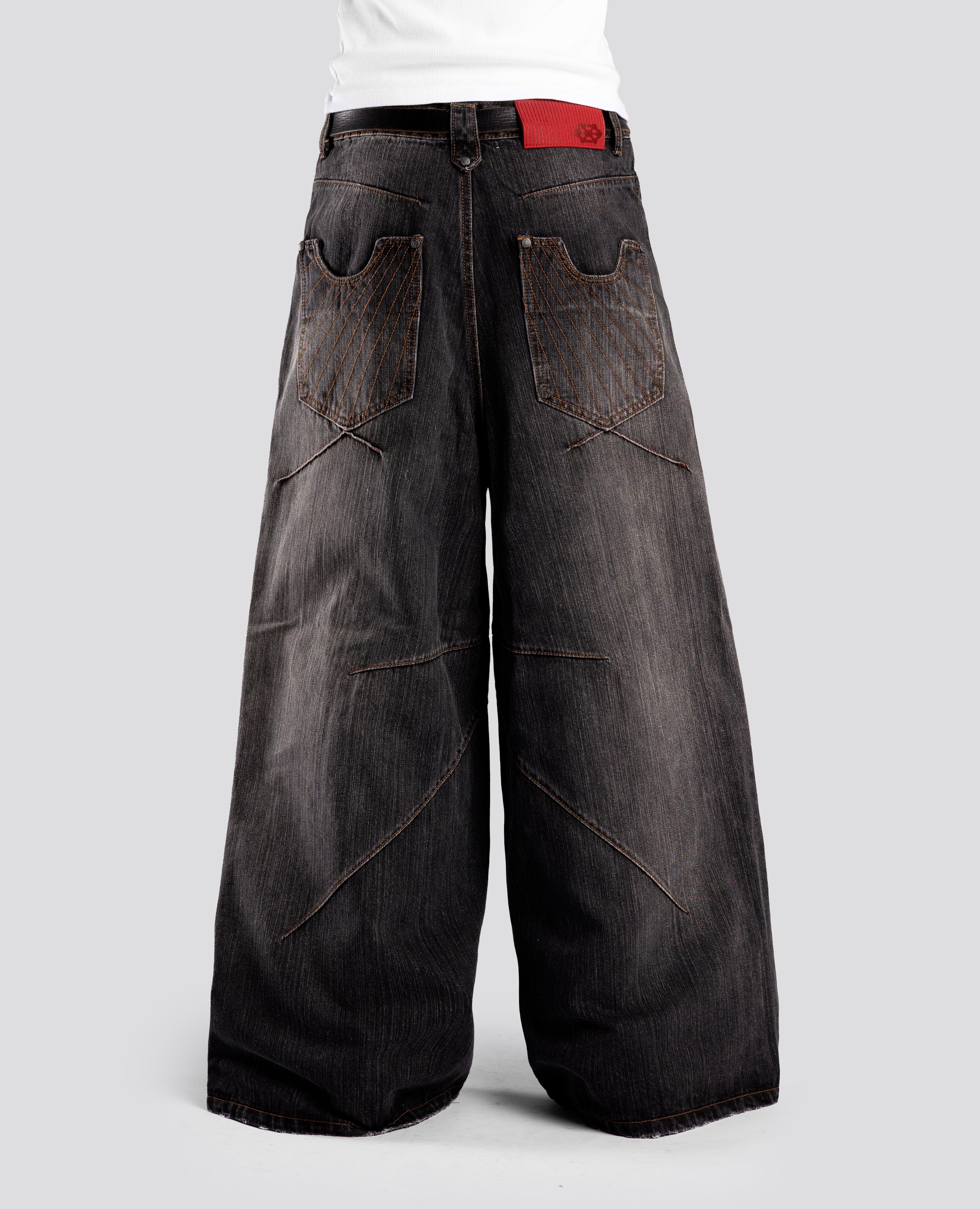 BLACK BEAM ULTRA-LOOSE FIT DENIM