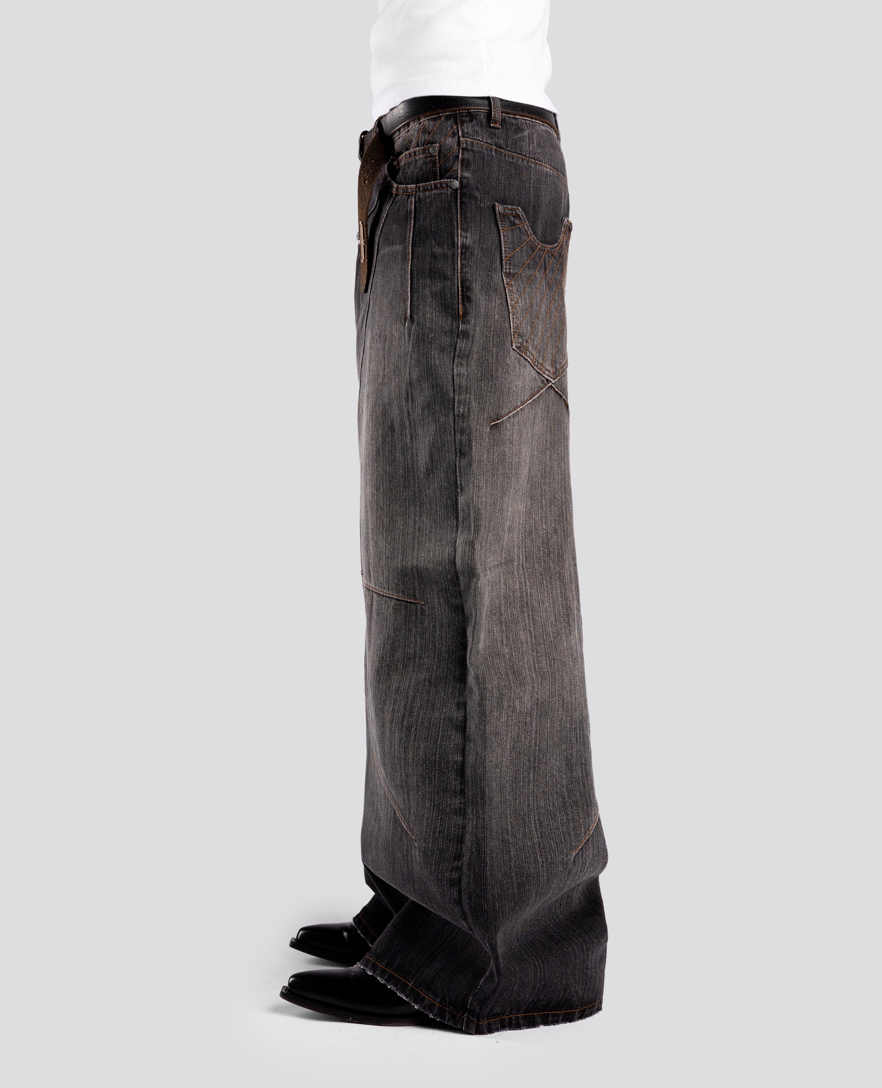 BLACK BEAM ULTRA-LOOSE FIT DENIM