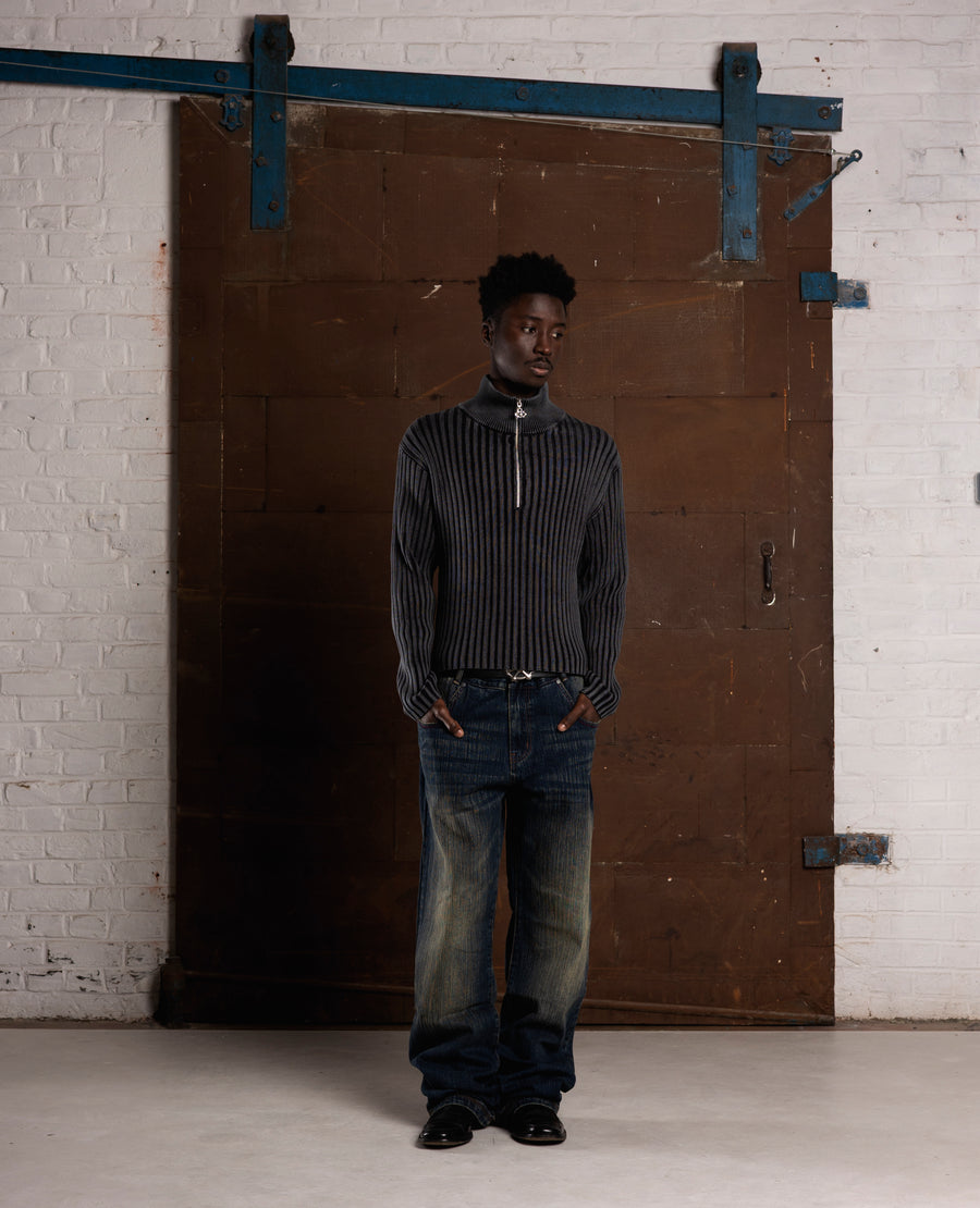 BLACK FITTED RIBBED KNITWEAR