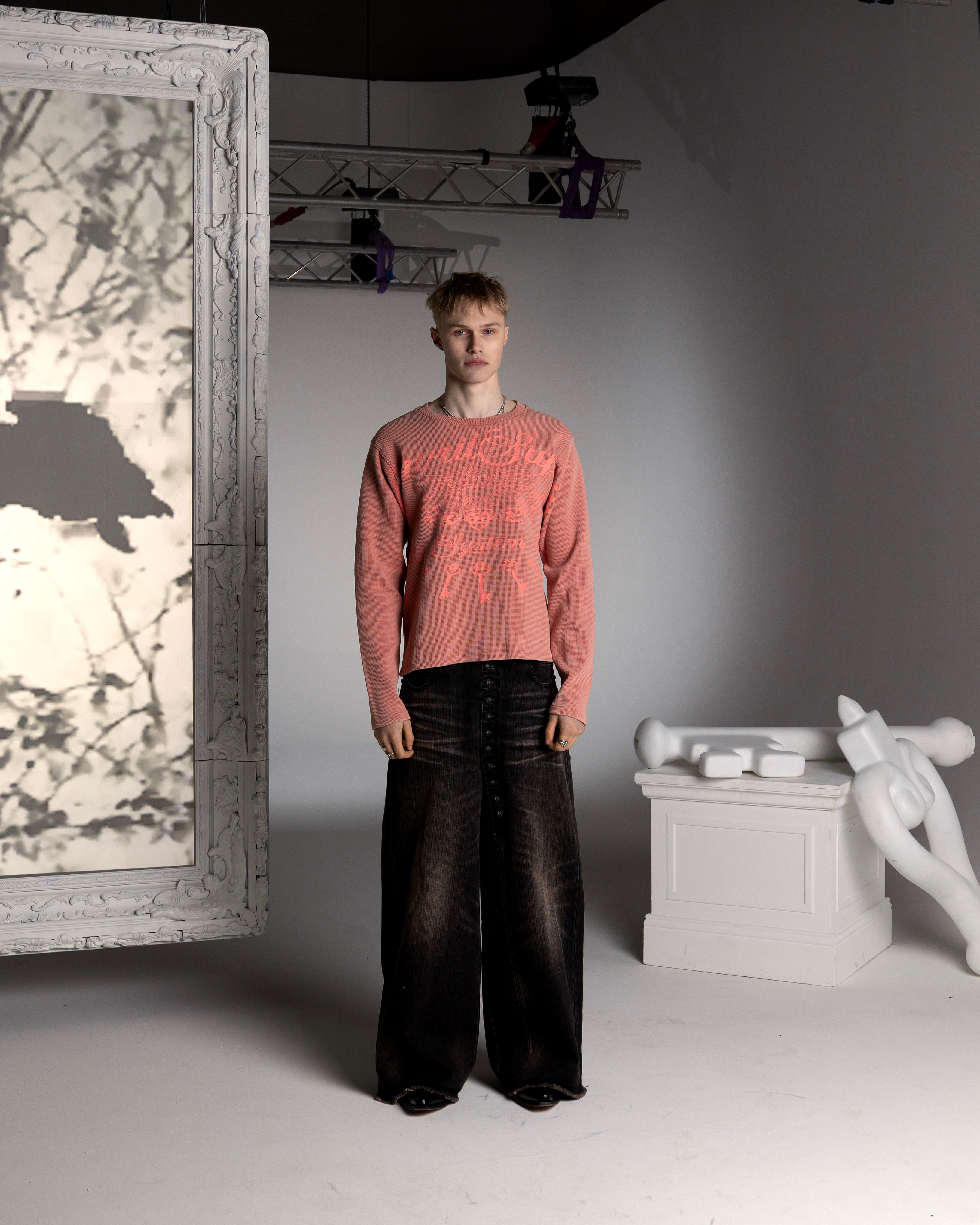 RED OPENING WAFFLE LONGSLEEVE