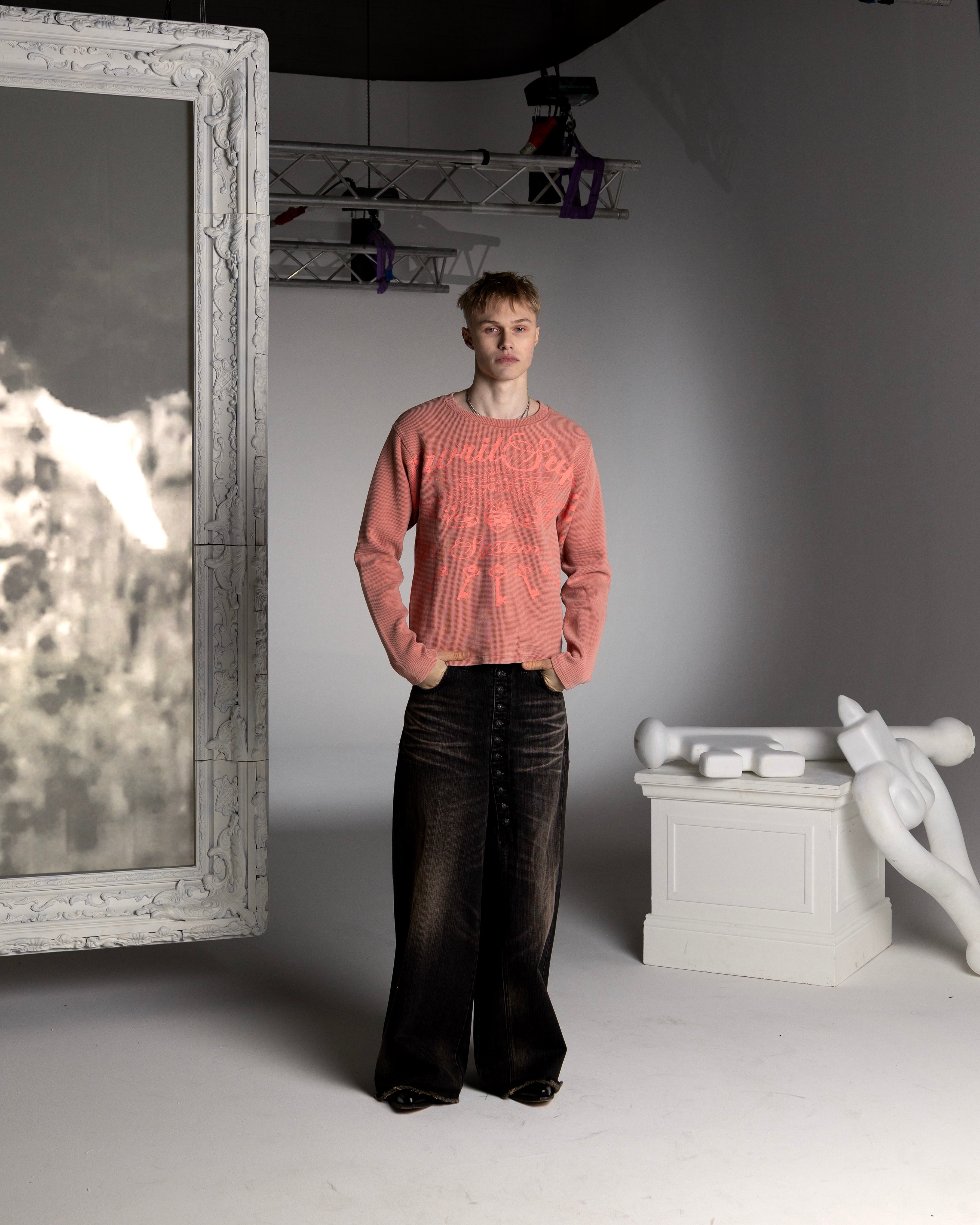 RED OPENING WAFFLE LONGSLEEVE