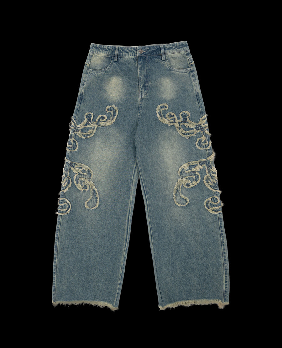 BLUE PATCH DENIM